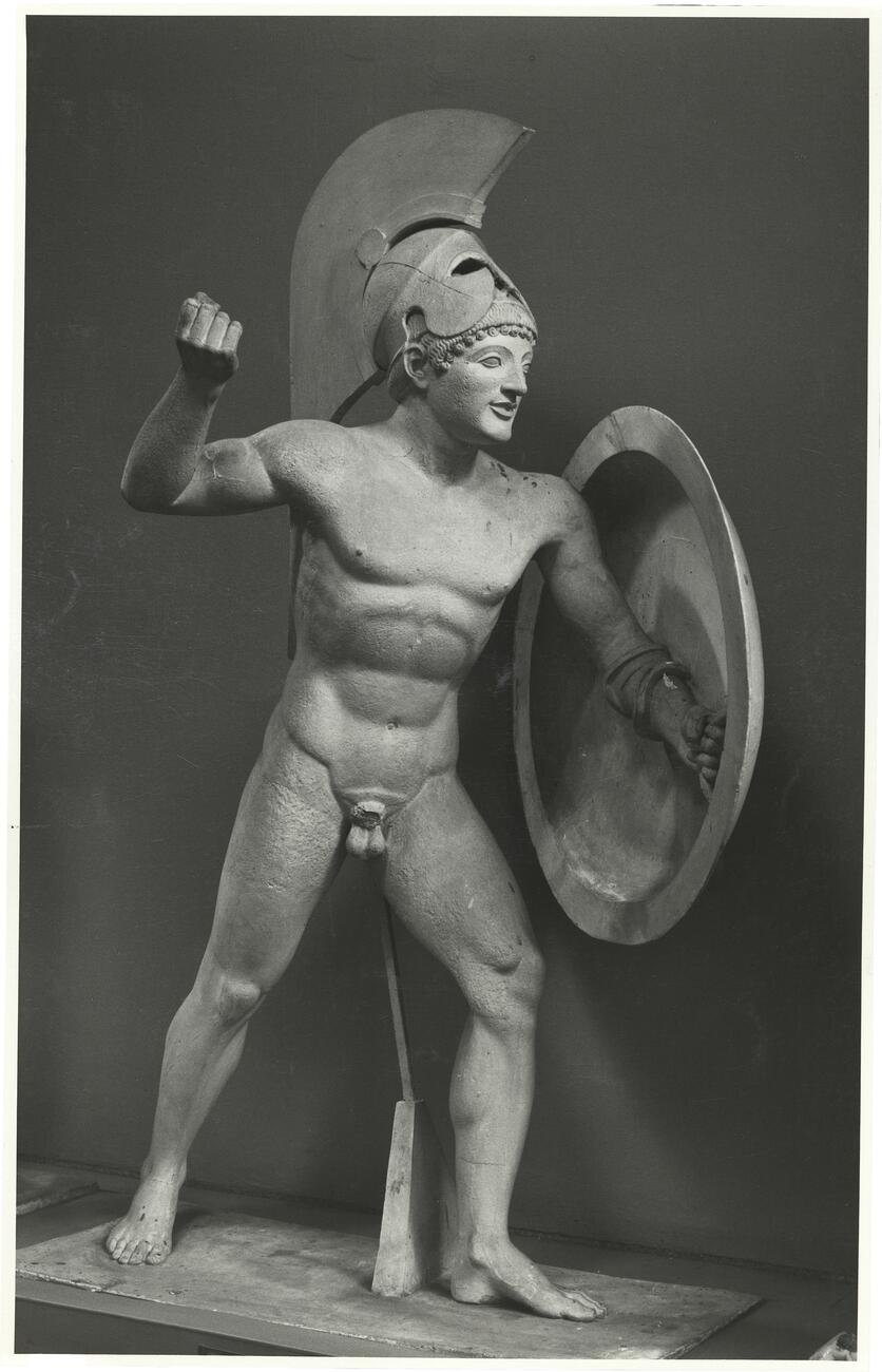 calco di scultura Sculture del frontone occidentale del tempio di Atena Aphaia ad Egina 170 photo