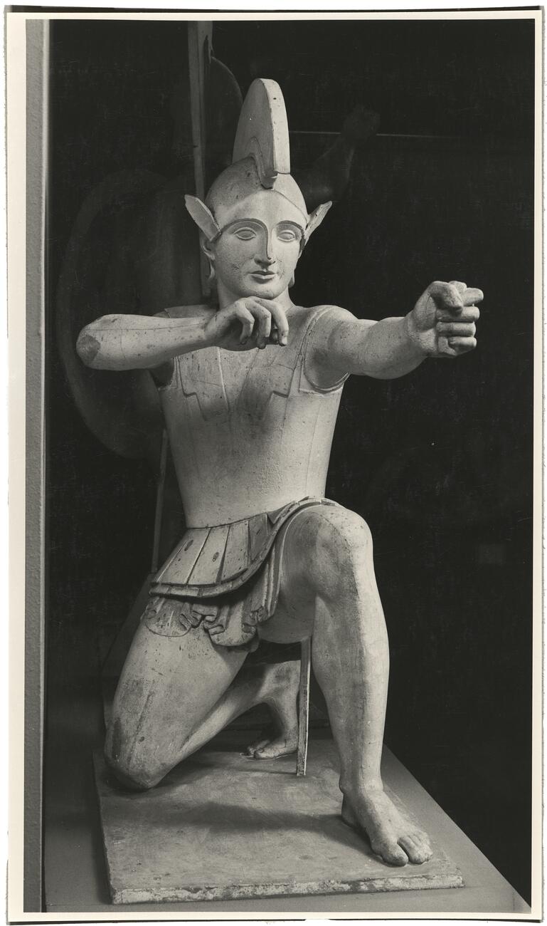 calco di scultura Sculture del frontone occidentale del tempio di Atena Aphaia ad Egina 171 photo