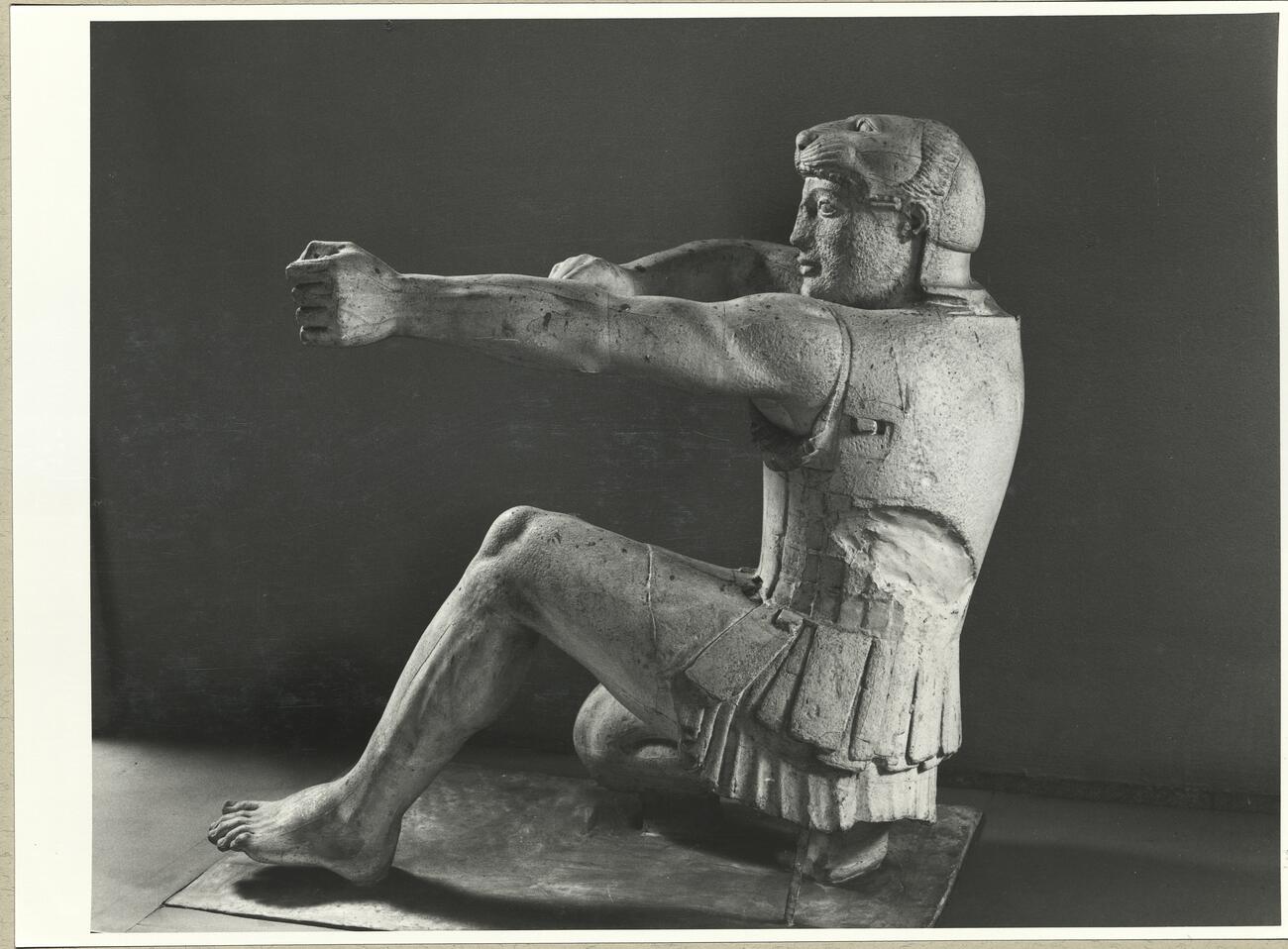 calco di scultura Sculture del frontone orientale del tempio di Aphaia ad Egina 183 photo