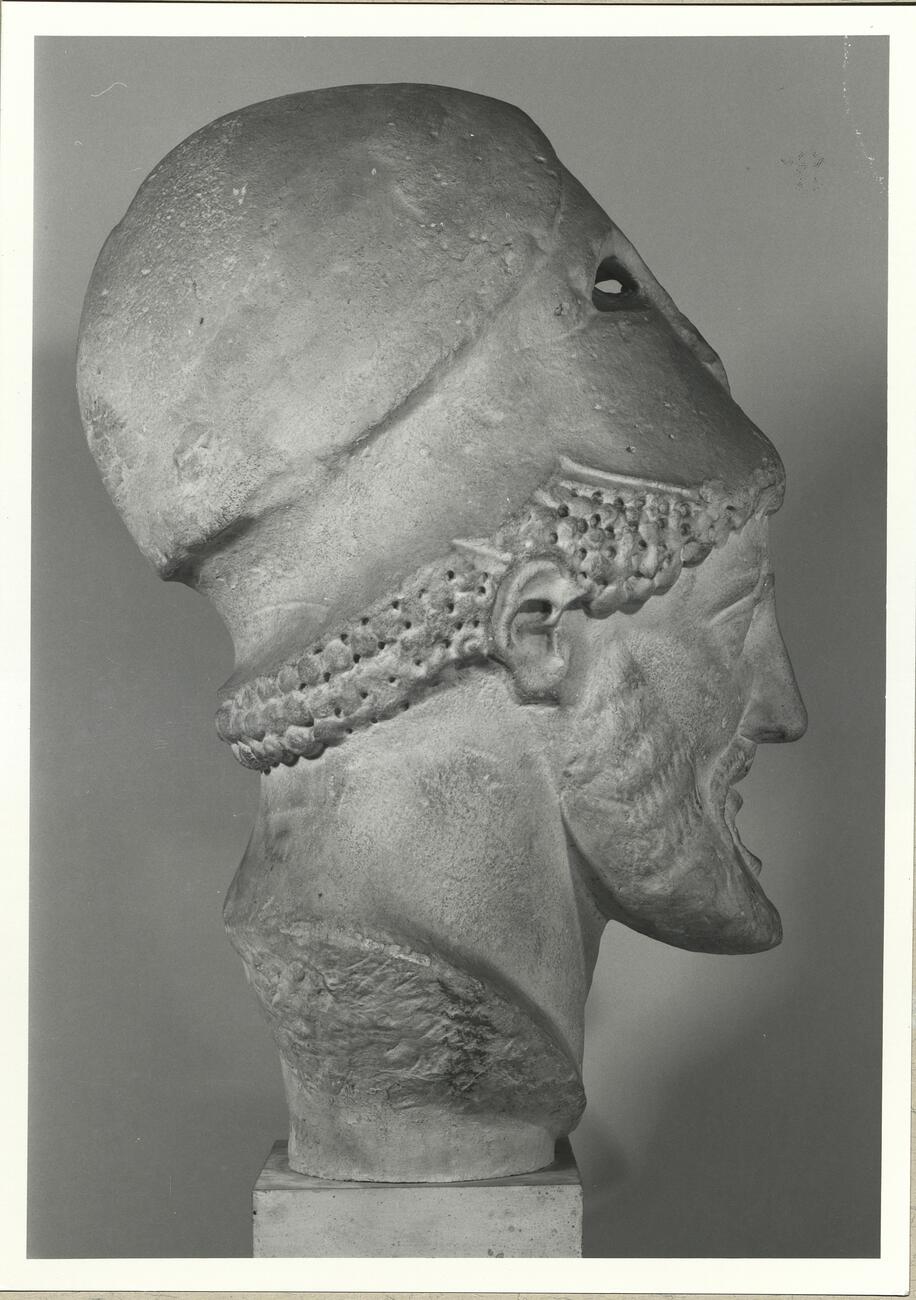 calco di scultura Testa di stratega 202 photo