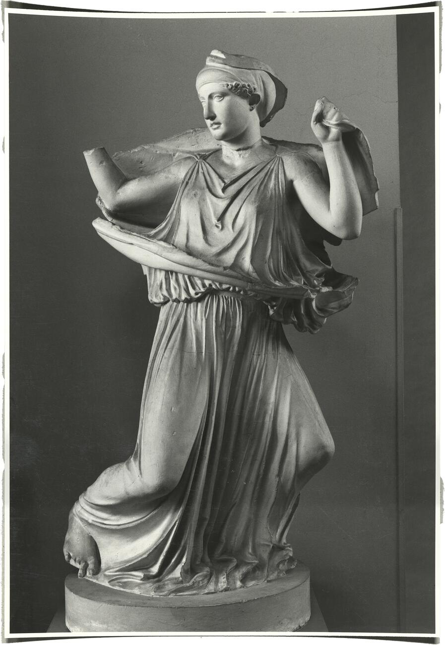 calco di scultura Niobide fuggente 239 photo