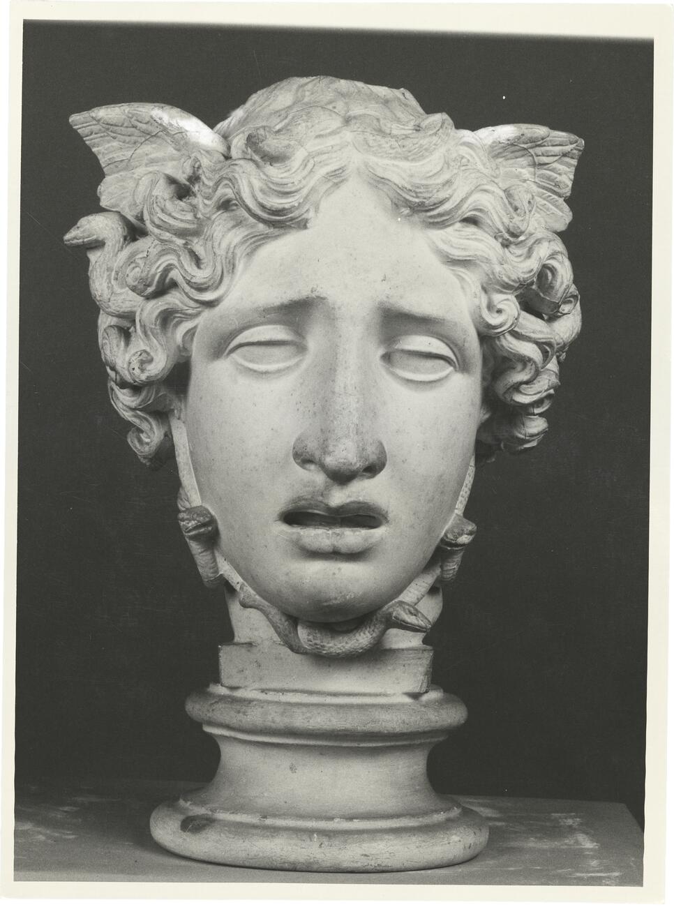 calco di scultura Medusa, scultura di Canova da modello classico 340 photo