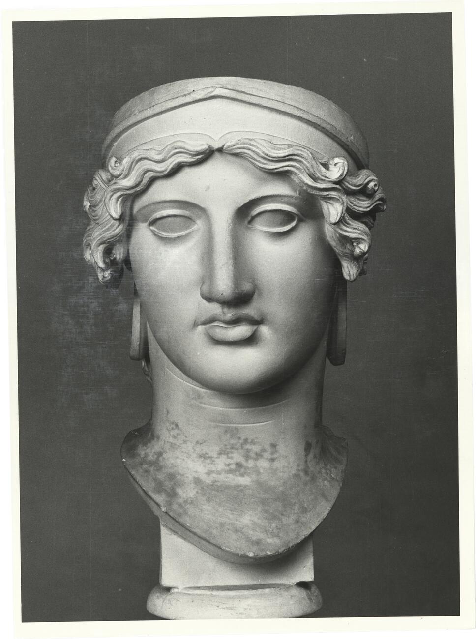 calco di scultura Testa di Athena di Vienna. Ricostruzione Rizzo. 452 photo