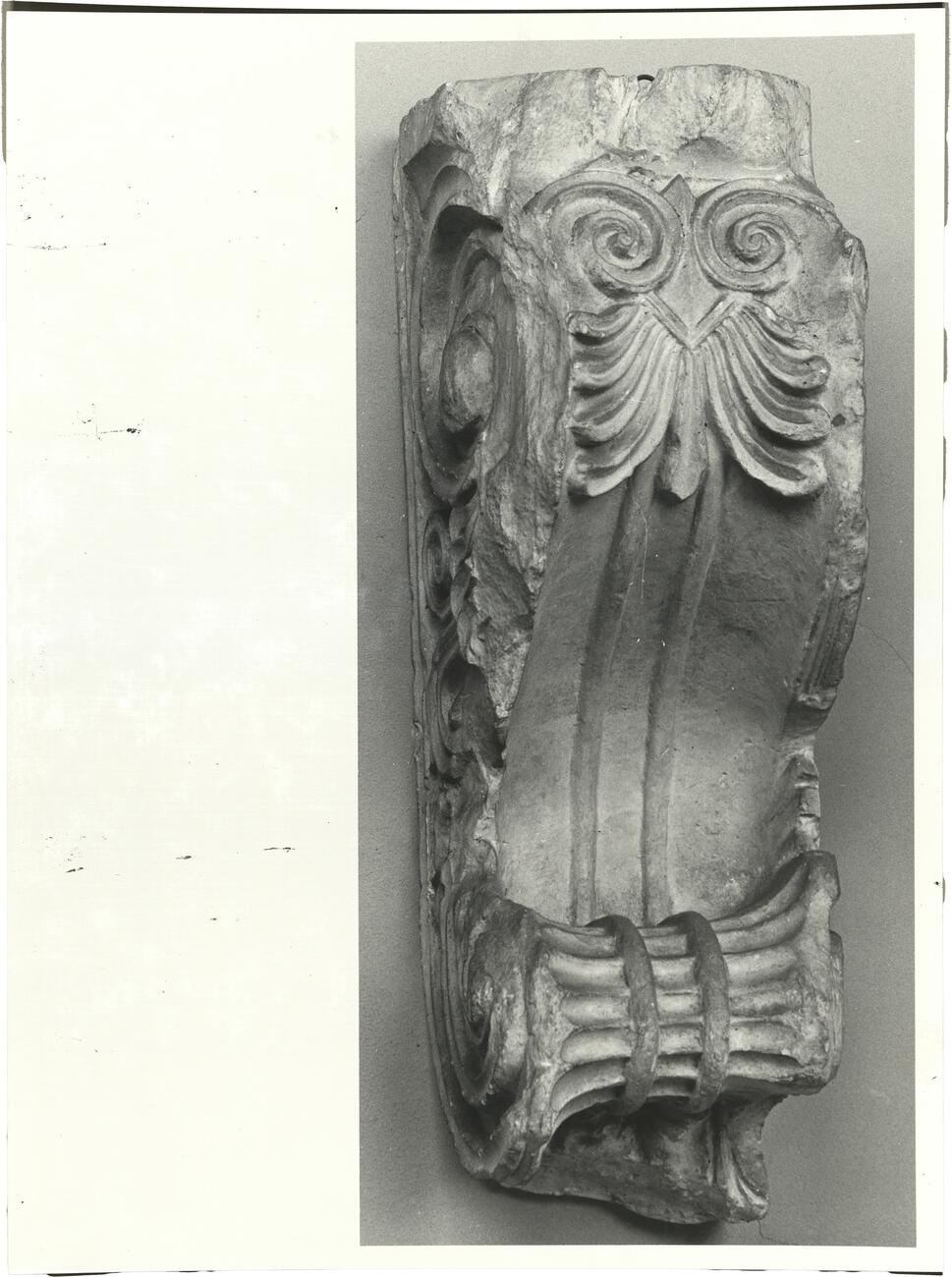 calco di scultura Cornicione della porta nord, da Atene, Eretteo 483 photo