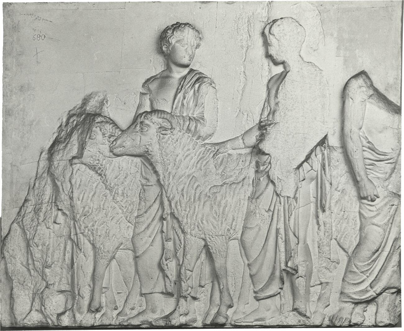 calco di scultura Efebi che portano arieti al sacrificio: fregio del lato Nord del Partenone 546 photo