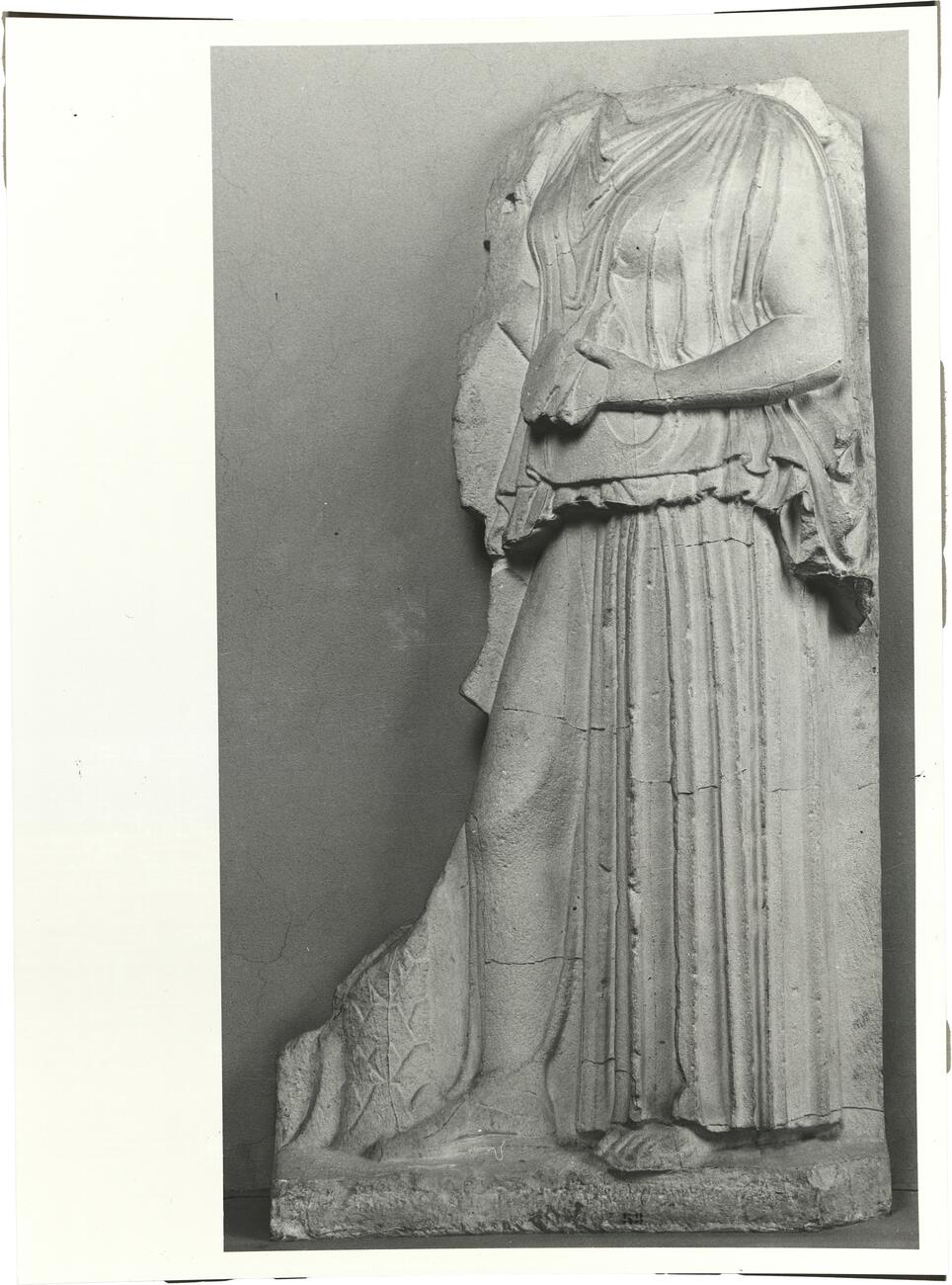 calco di scultura Rilievo votivo "di Diotima" 616 photo