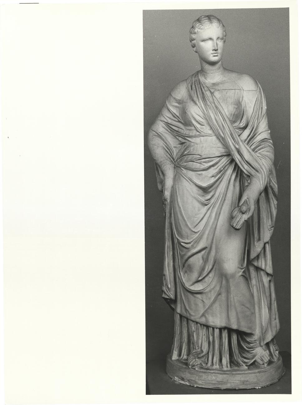 calco di scultura Statua della c.d. "Cerere Mattei", da Roma 747 photo