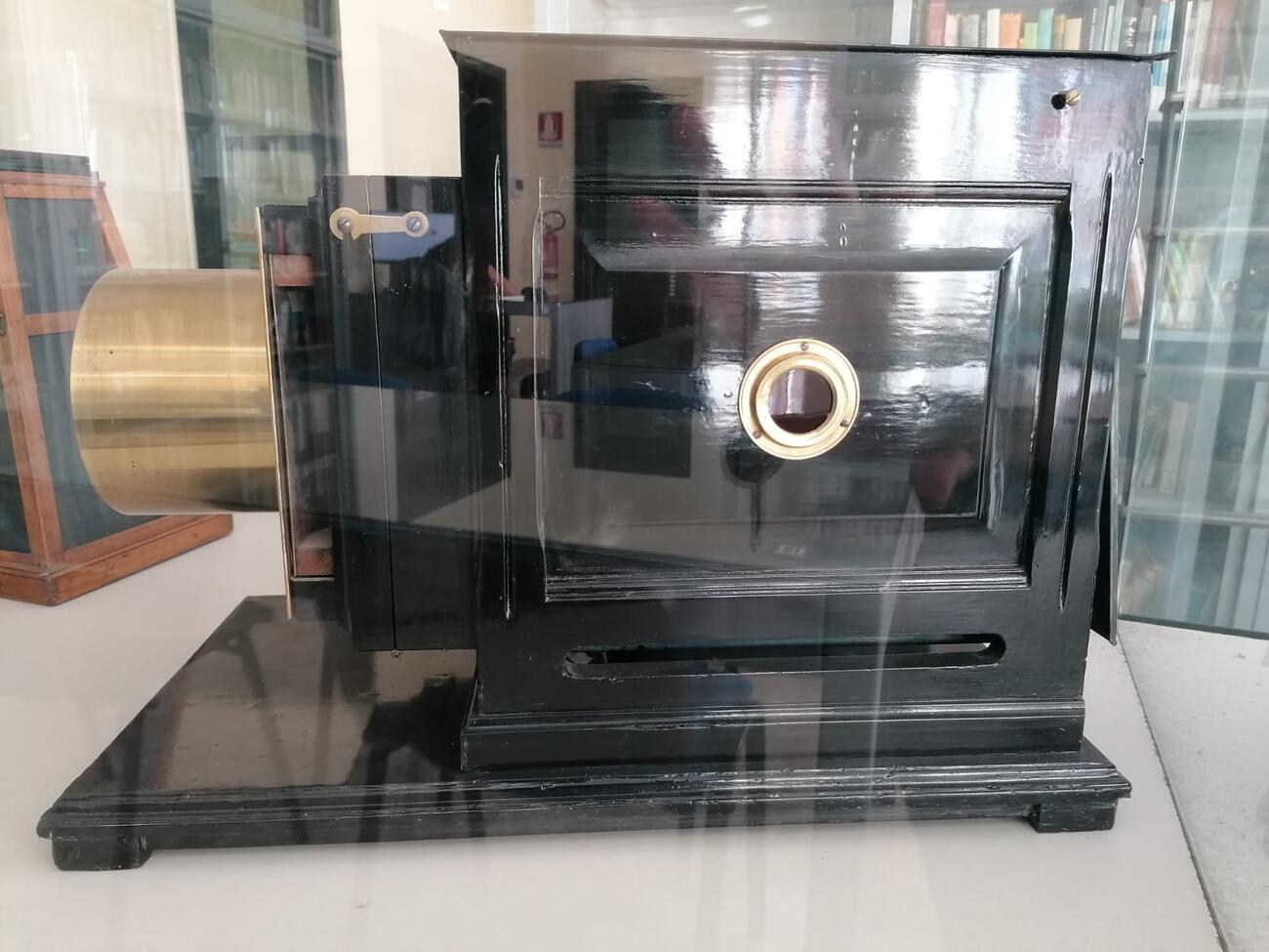 Lanterna magica MGEO_INV2S photo