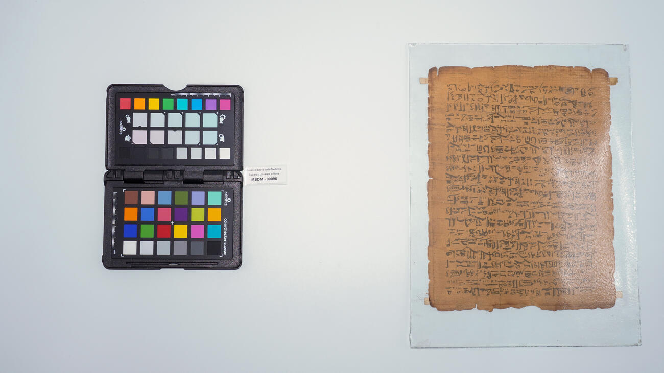 pagina del papiro 00096 photo