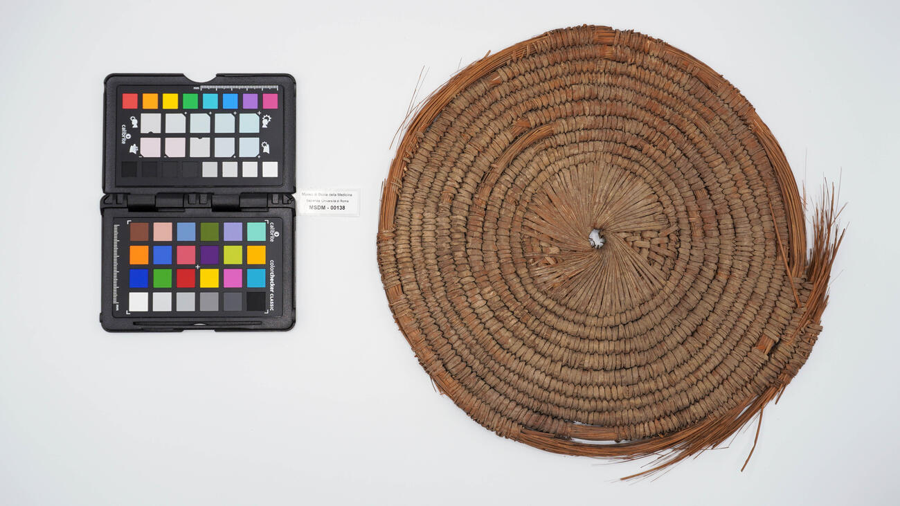 coperchio circolare 00138 photo