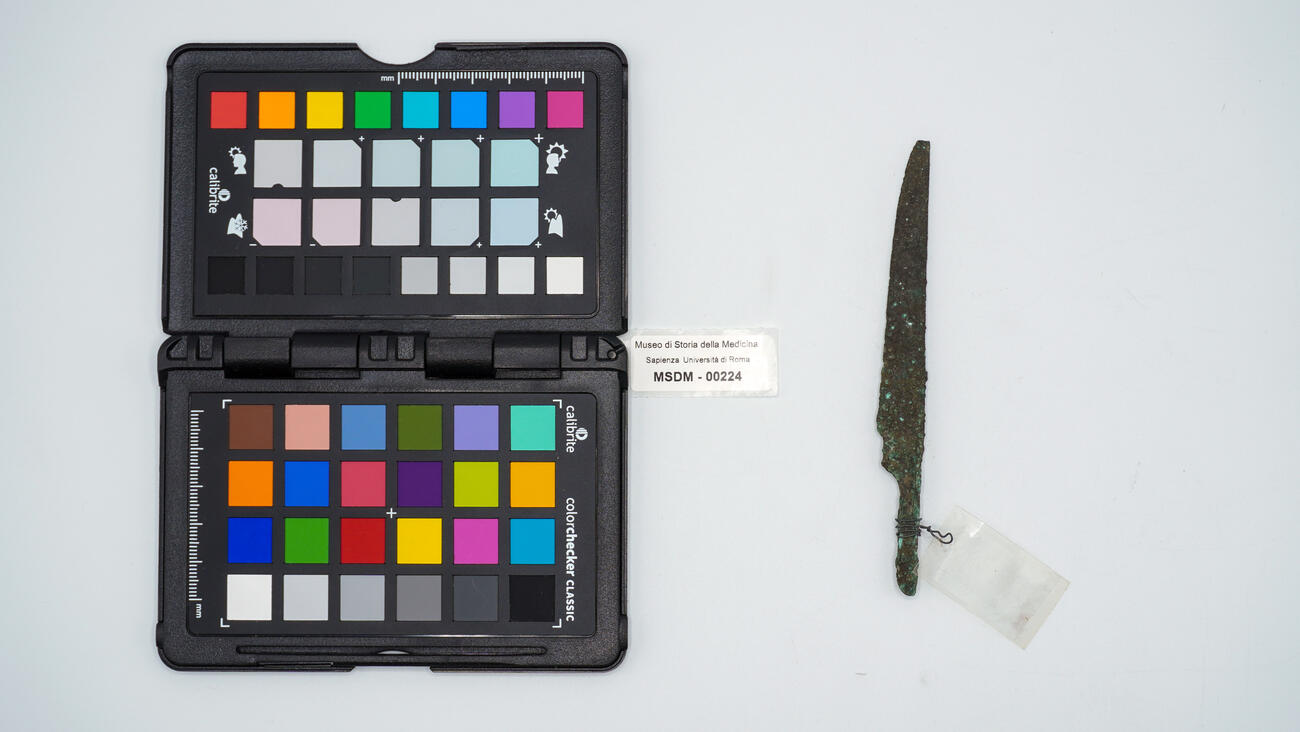 tagliente con lame 00224 photo