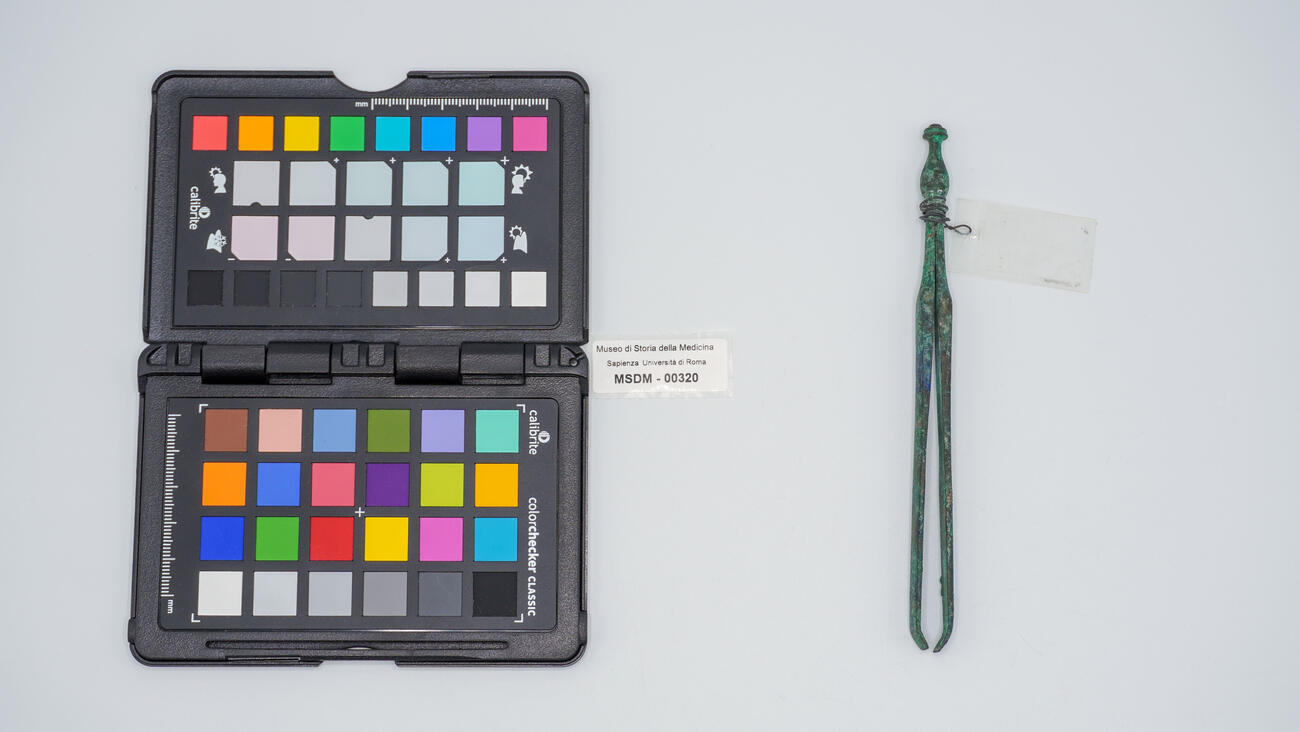 pinza romana 00320 photo