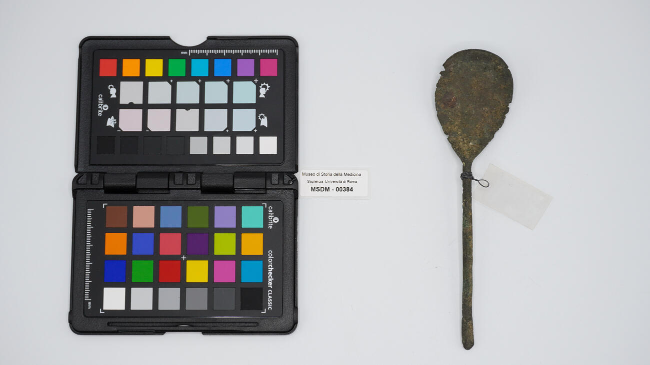 cucchiaio da scavo 00384 photo