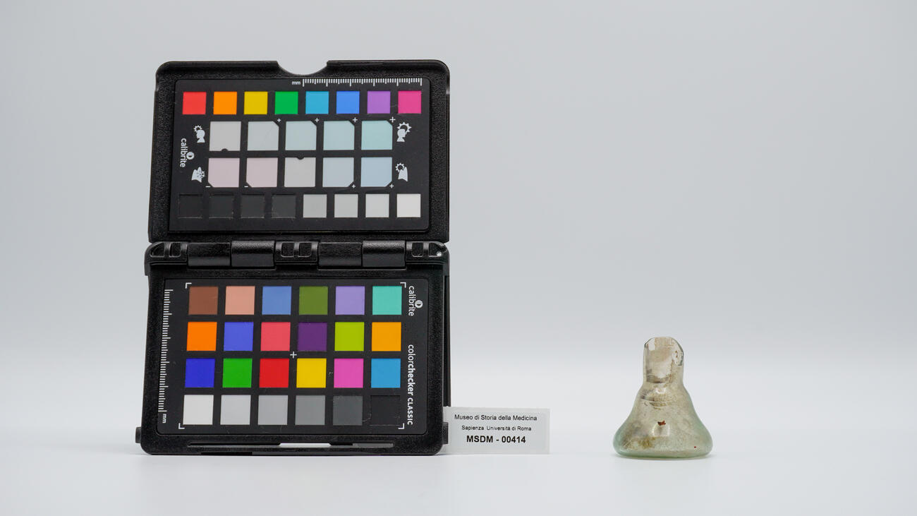 unguetario lacrimatoio 00414 photo