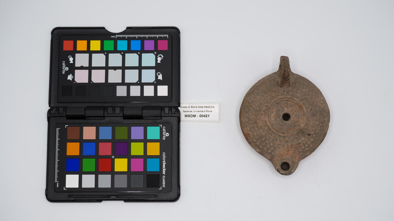 lucerna romana 00421 photo