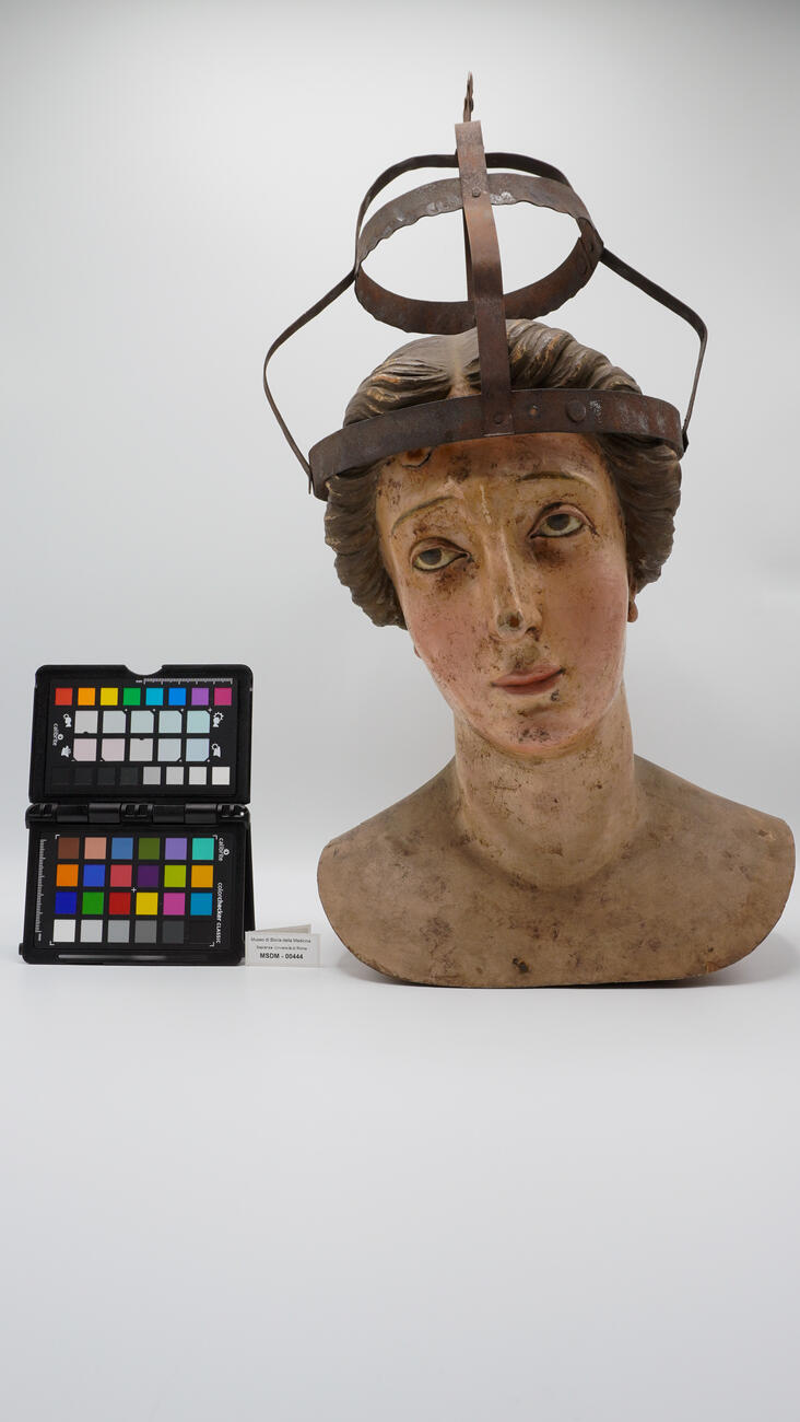 corona da imposizione 00444 photo