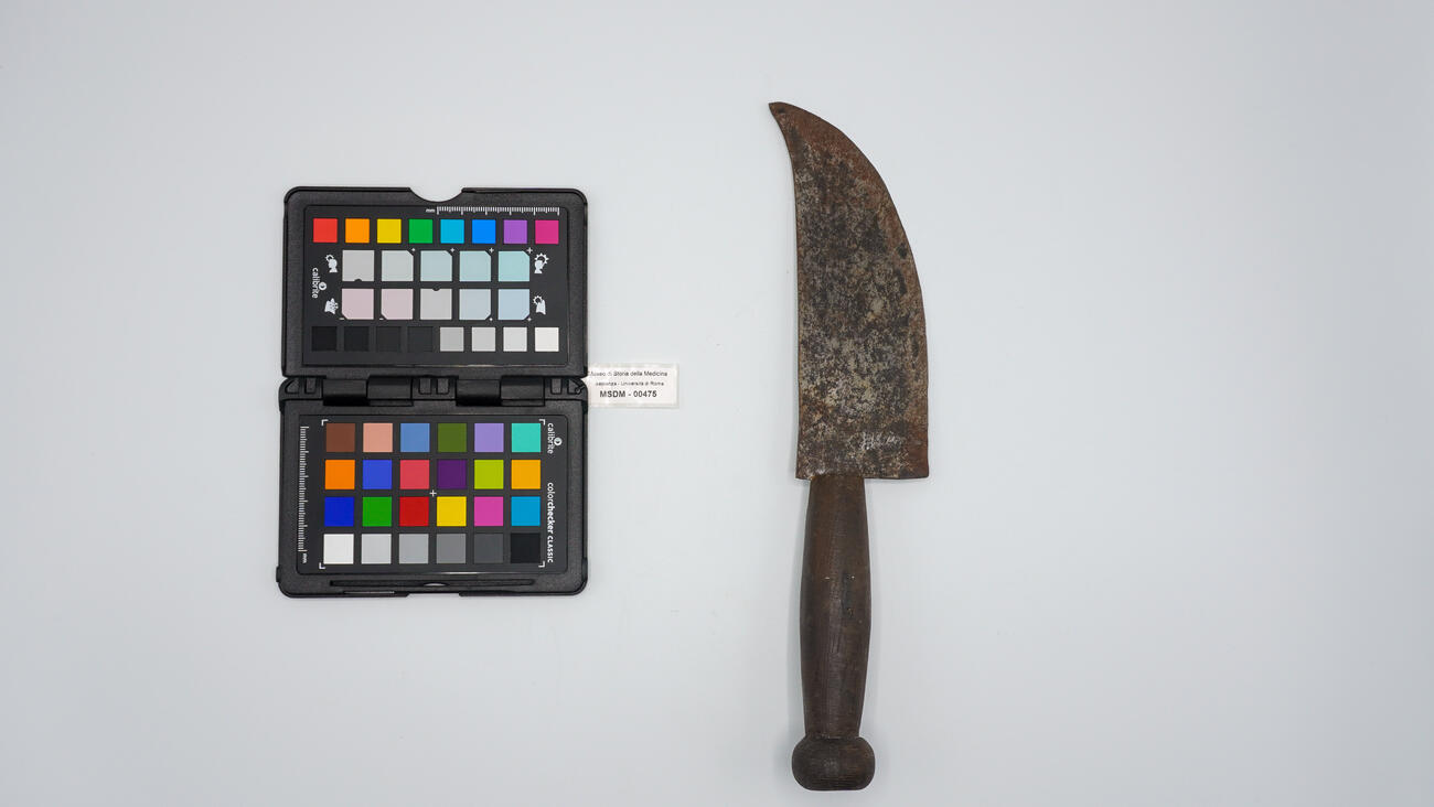 coltello chirurgico 00475 photo