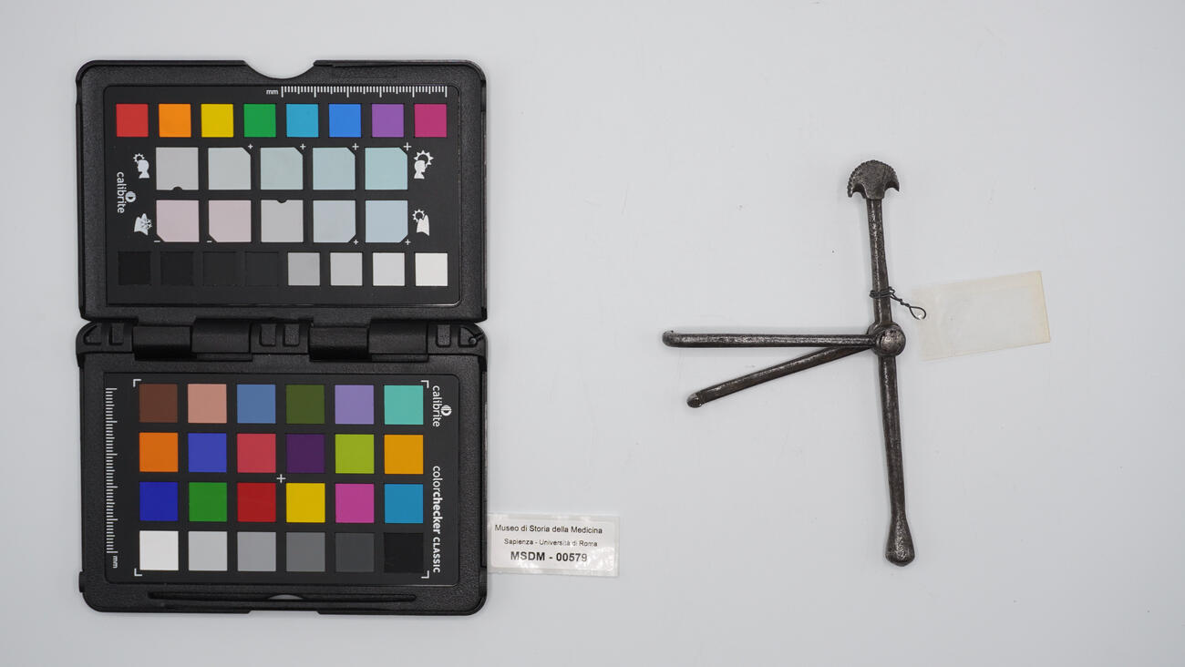 strumento per estrazione 00579 photo