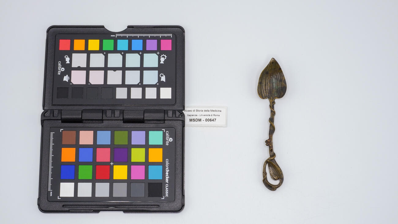 cucchiaio per terapia 00647 photo