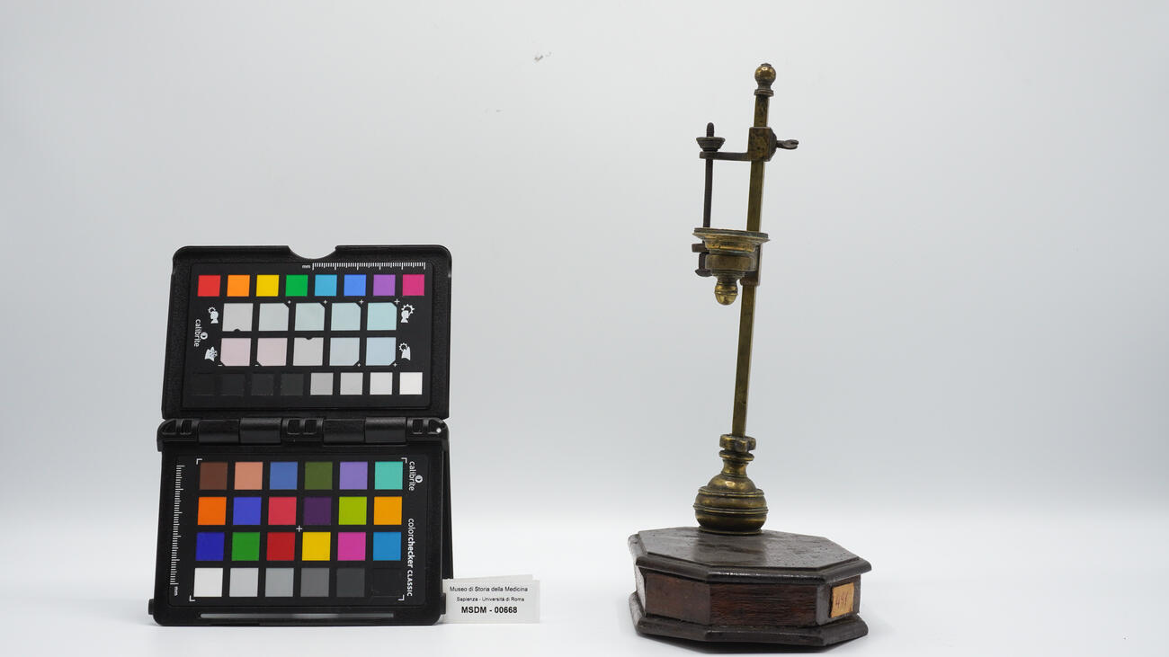 microscopio Marshall 00668 photo