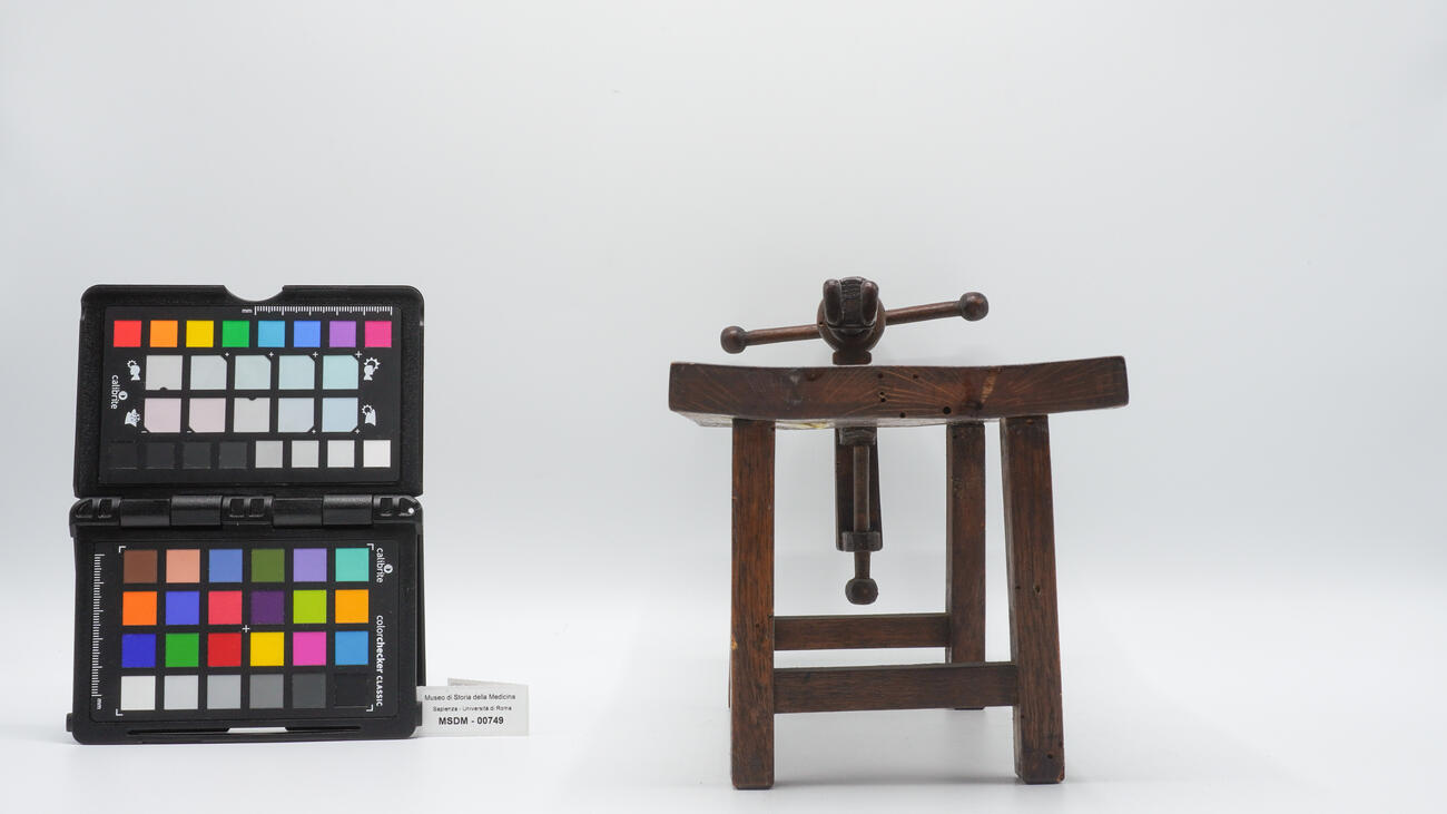 macchina per riduzione lussazioni 00749 photo